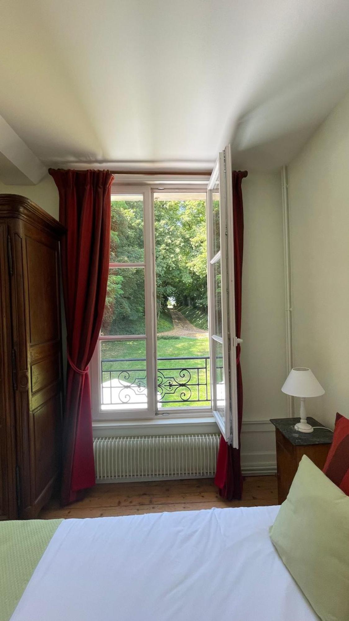 Bretteville-sur-Odon Chambres D'Hotes Du Bas Manoir מראה חיצוני תמונה